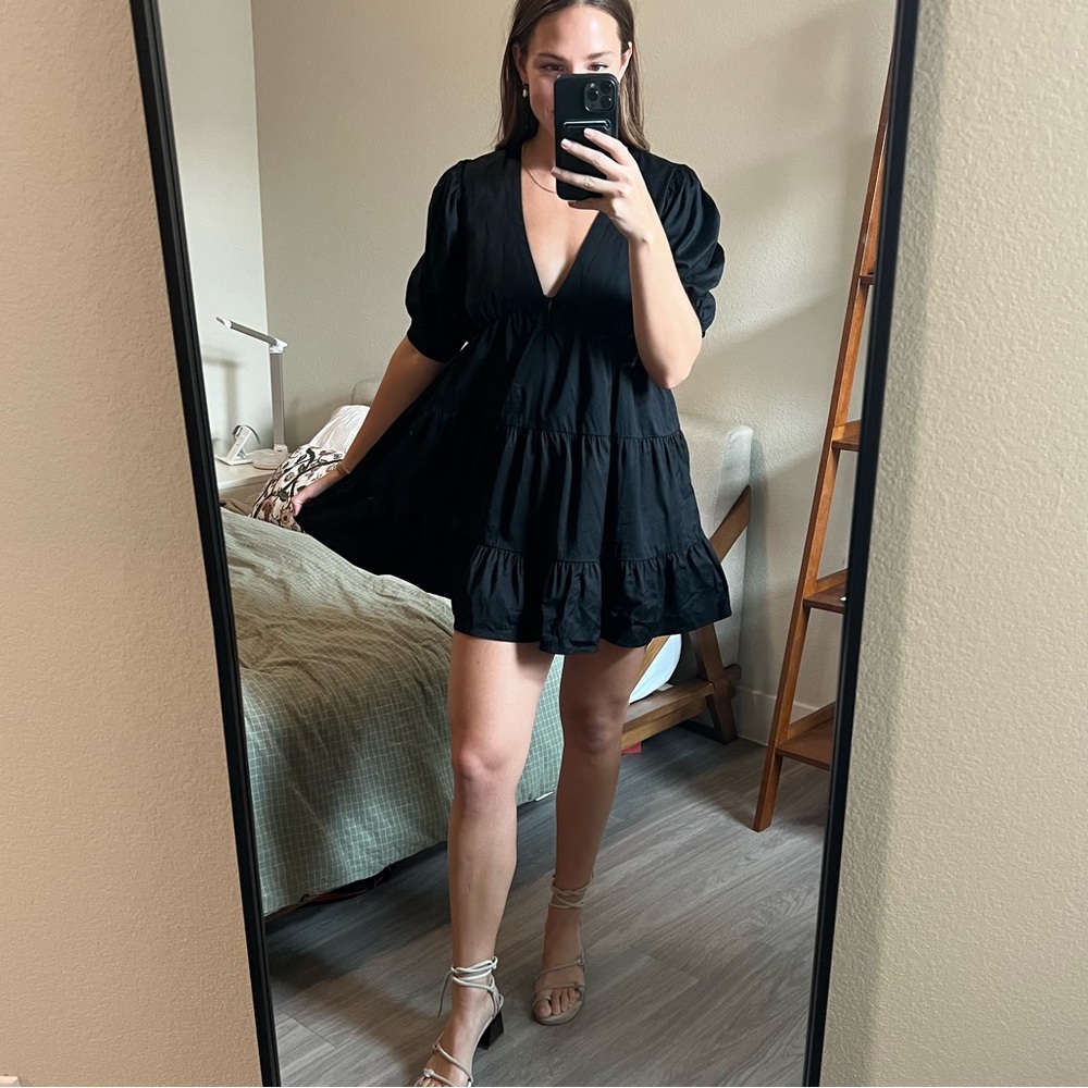 Black tiered puff sleeve mini dress